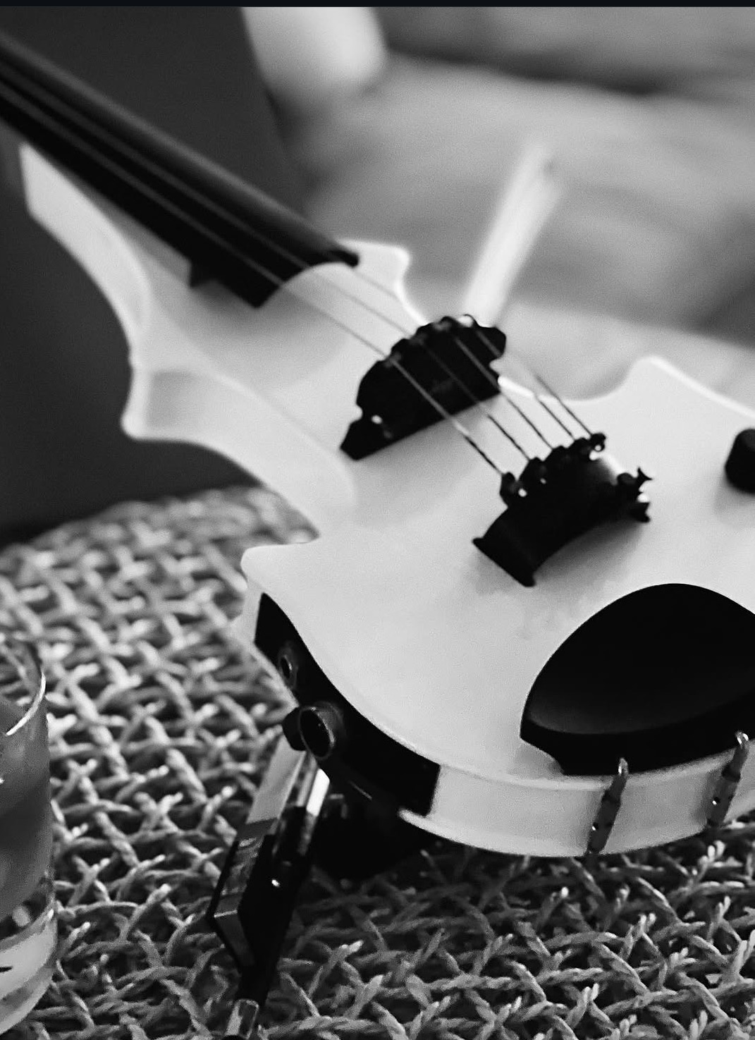 Black and white close detail of Nico's Zeta violin